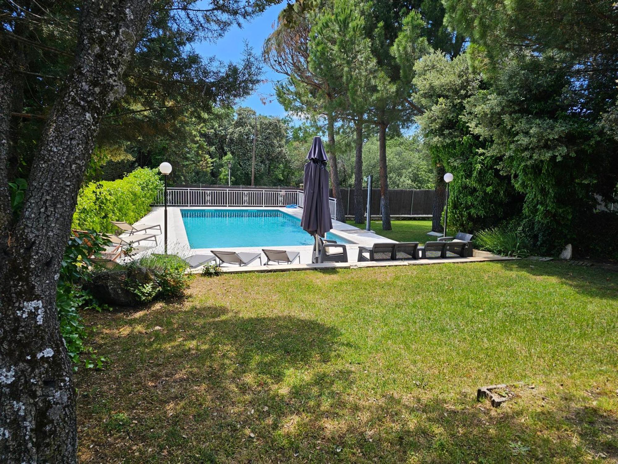 Villa Monika Alpedrete Luaran gambar
