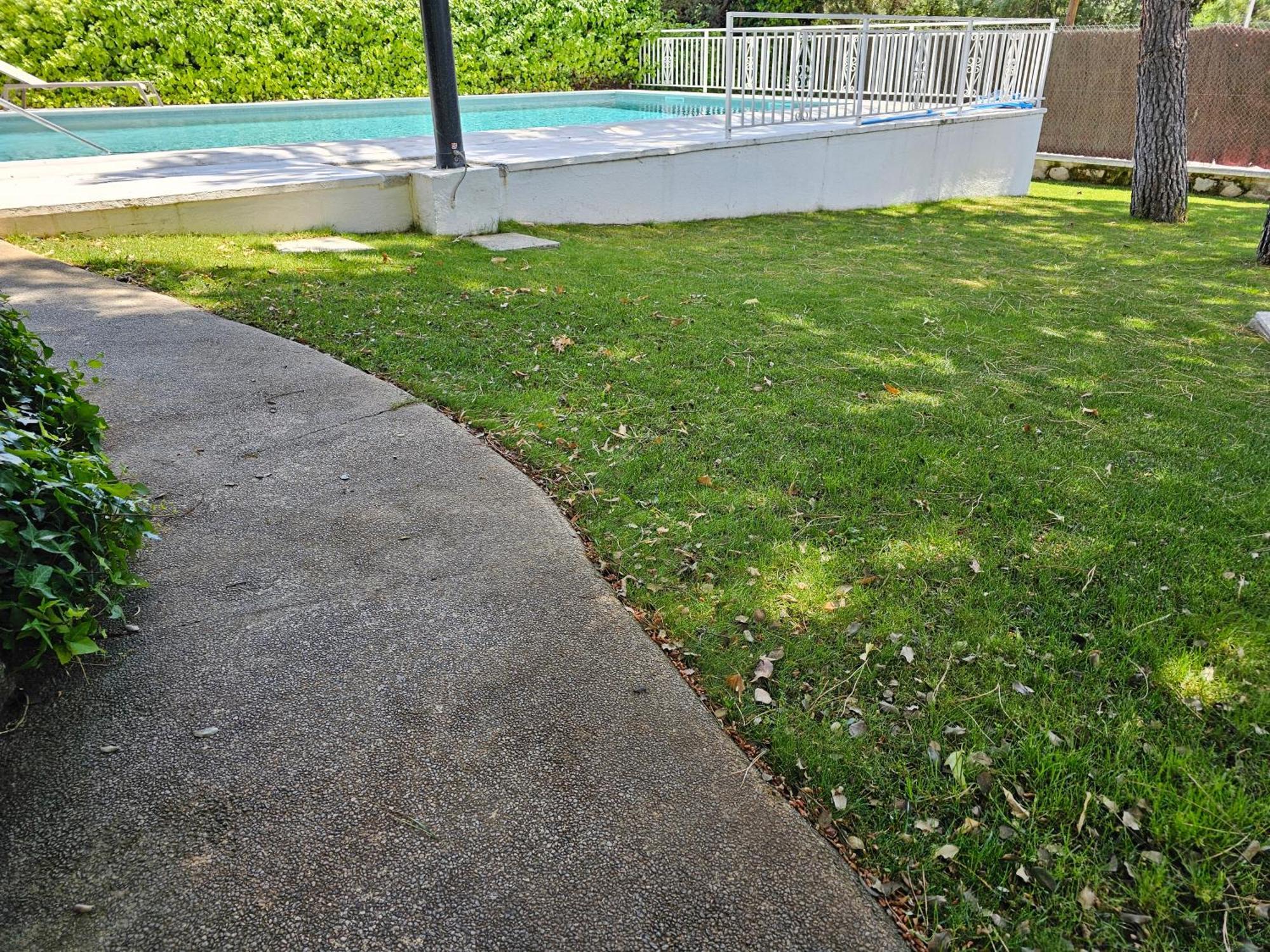 Villa Monika Alpedrete Luaran gambar